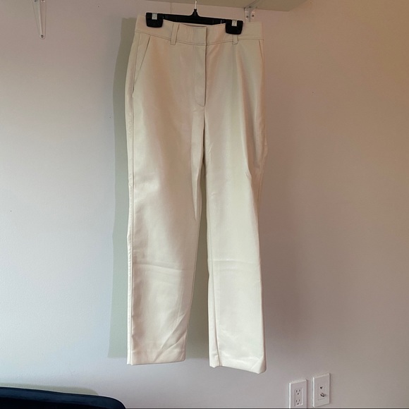 Aritzia Babaton Command Pants - Picture 4 of 16
